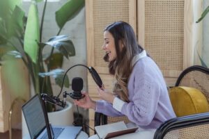 6 Podcasts to Boost Productivity and Achieve Work-Life Balance
