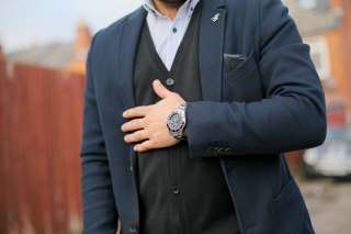 Dapper Secrets: Dress Slim with Men’s Business Wear Tricks