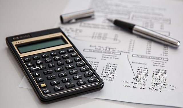 How to Get Your Personal Finances in Order When Running a Business