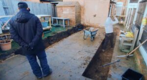 Small HOme Office Build in a Small UK City Garden – 02